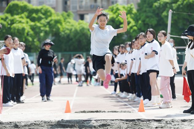 团结、奋进、我健康、我快乐——记棠外初中第二十届田径运动会
