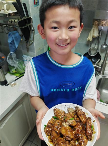 做中国美食 扬中华文化——记棠外附小二年级语文实践活动 