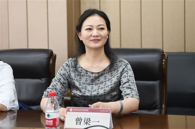 蓉港携手教育交流，两地联动合作共建——蓉港教育访问团莅临棠外交流