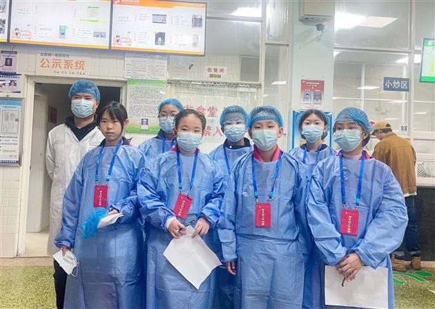 守护饮食安全 共筑健康校园——棠外召开食堂管理工作专题会议