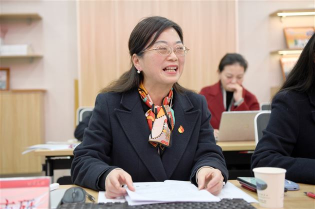 党建引领  智慧启航——棠外附小成功举行市级党建专项课题开题论证会