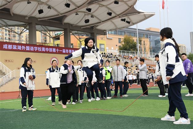 未见料峭寒冬影 却看青春放光华——记棠外高中第十一届冬季集体项目运动会
