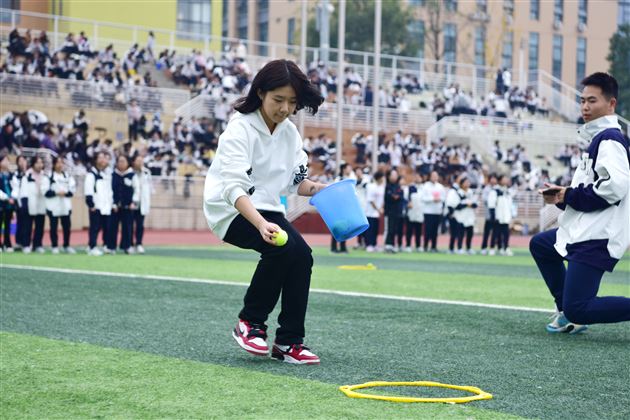 未见料峭寒冬影 却看青春放光华——记棠外高中第十一届冬季集体项目运动会