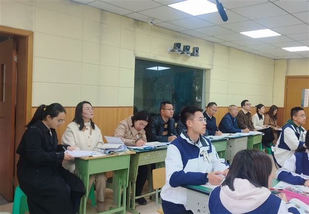 新教师合格课展示活动现场