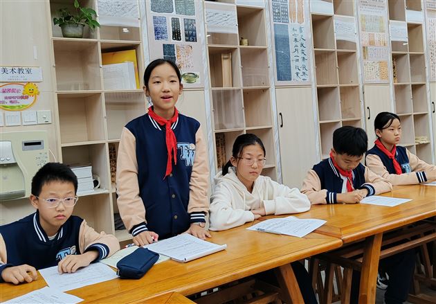 家校并肩携手 共筑成长桥梁——棠外附小召开转入新生及家长座谈会