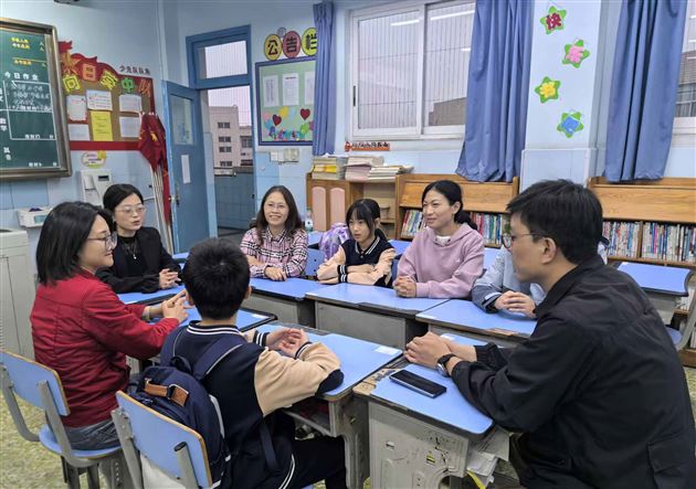 家校并肩携手 共筑成长桥梁——棠外附小召开转入新生及家长座谈会