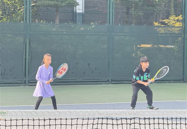 棠外附小选手闪耀双流区青少年网球赛场 