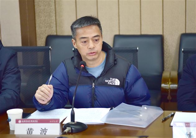 聚焦食品安全 共筑校园防线——成都棠湖外国语学校召开膳食管理家长委员会全体会议