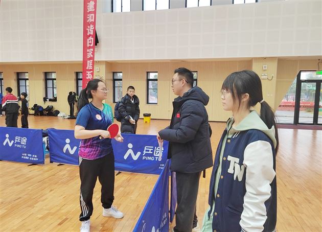 教练指导王麟书