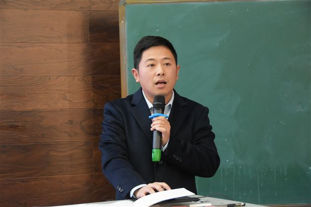 双流区黄龙溪学校来我校初中交流修身德育