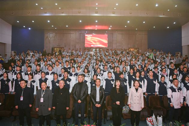 志学之路 共启未来——棠外举行2024年纪念“一二·九”爱国学生运动89周年主题团日活动