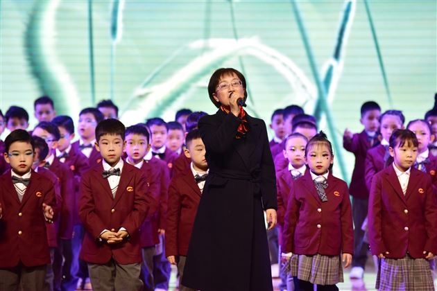 聆听花开的声音 点亮七彩的童年——棠外附小举行2024级学生入学百日庆典活动