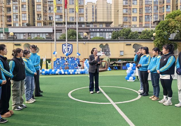 创意无限 变废为宝——棠湖仁智幼儿园助理教师手工活动精彩纷呈