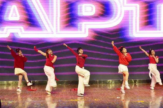 新春联欢，我们向上，棠外向前！——棠外教职工2025年迎新春联欢会