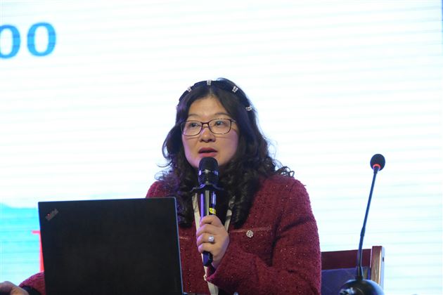 护航初三关键期 家校共绘成长同心圆——棠外开展初2022级家长会暨家庭教育专题讲座