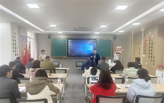 棠外初中2025年班主任后备队伍培训正式启动