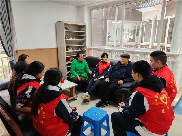 党团共建学雷锋 志愿服务树新风——棠外初中第三党支部开展学雷锋公益实践活动