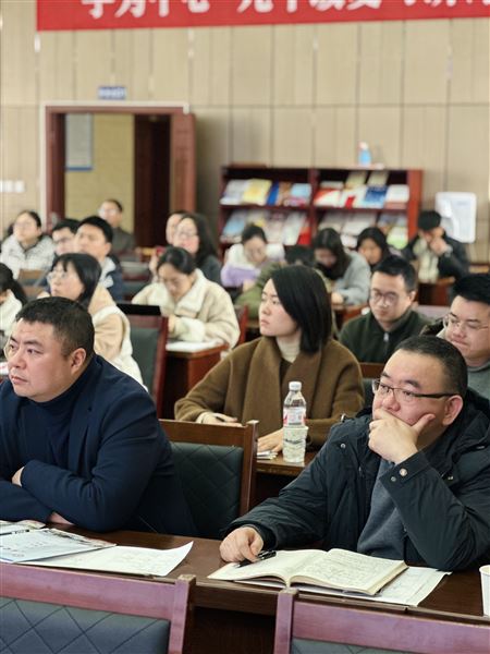 精研复习策略 共话教材新章——棠外初中成功承办双流区九年级数学专题教研活动