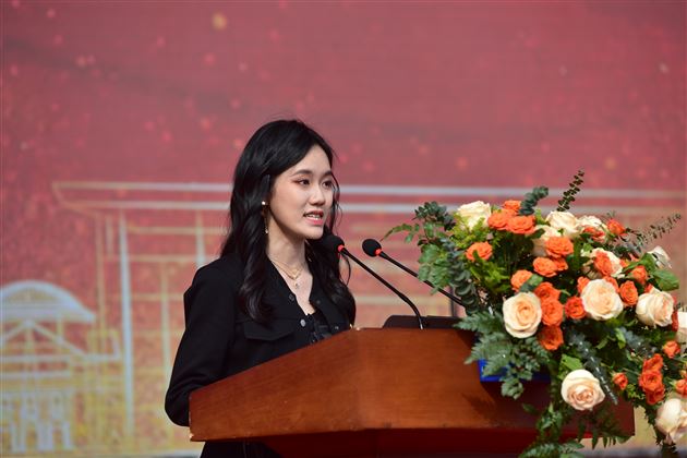 心存繁星 沐光而行——棠外高2025届成人典礼