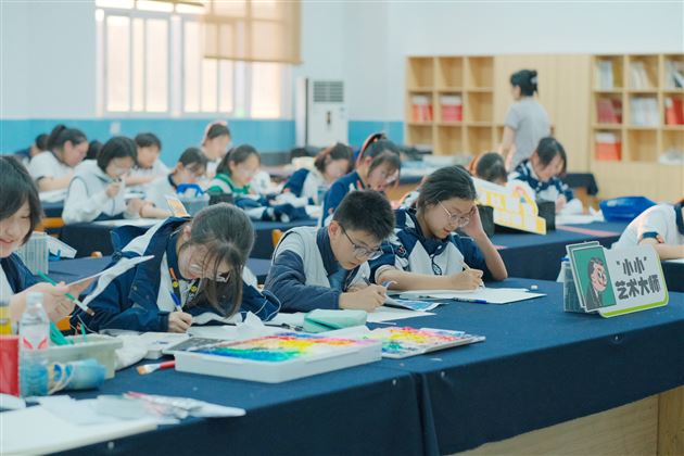 棠外2025年校园海报设计大赛圆满落幕