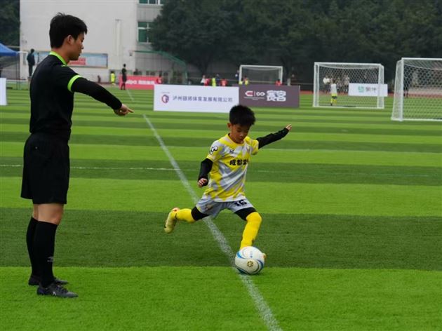 棠外附小U7足球队勇夺省联赛季军 