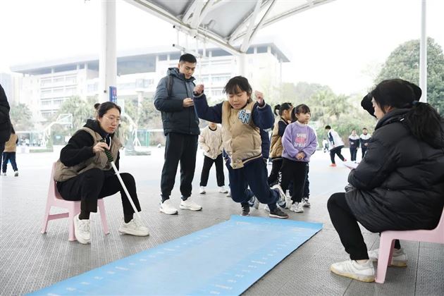 火力少年 逐梦赛场——棠外附小隆重举行第二十届田径运动会