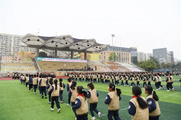 火力少年 逐梦赛场——棠外附小隆重举行第二十届田径运动会