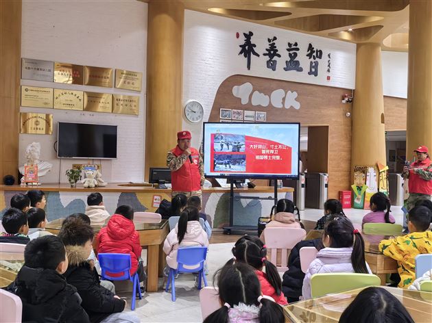 童心缅英烈 红色永传承——棠湖仁智幼儿园清明爱国主题教育活动