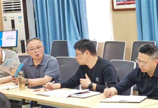 棠外高中召开课题推进暨“三课”范例优化会议