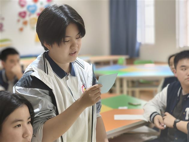 解锁“心理危机”——记棠外高2023级心理委员“危机干预”专题培训