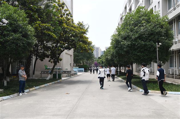 筑牢安全防线 共筑平安校园