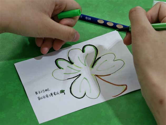 从色彩到心灵，创意表达“我爱我”——棠外高中2025年“5·25我爱我”心理健康节系列活动（五）