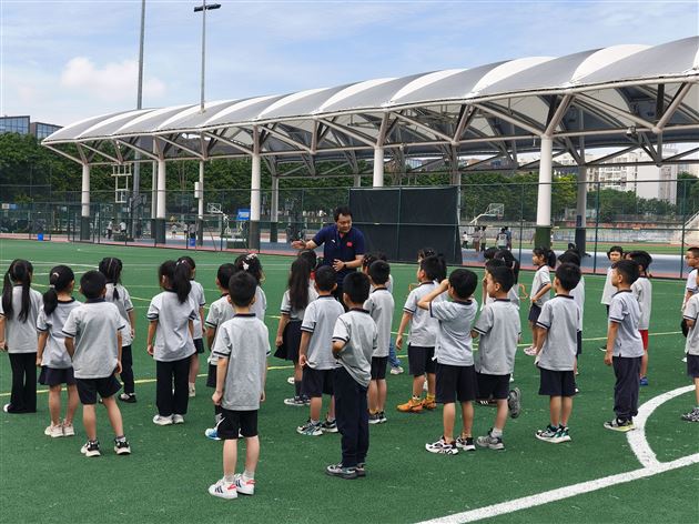 聚焦课堂成长 共绘家校华章——棠外附小成功举办“家长开放日”活动