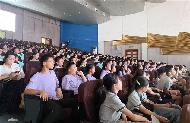 铭记战争历史  珍爱和平年代