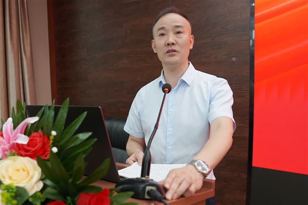 深耕五力素养 共筑学术新生态 ——棠外附小成功举办2024-2025学年度学术年会