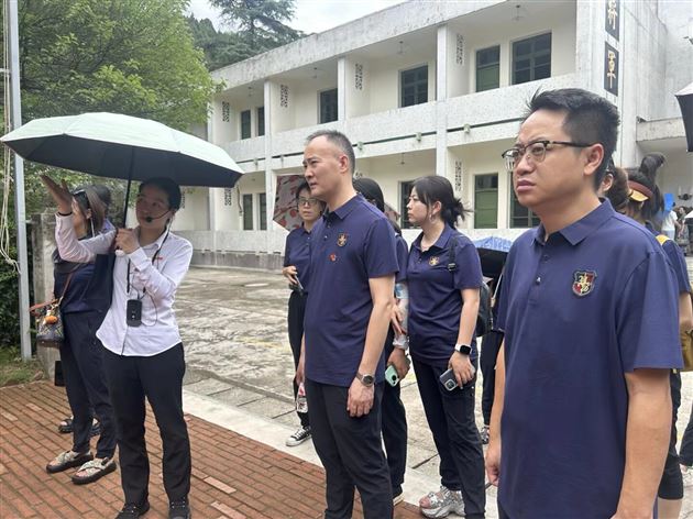 汲取精神养分 践行使命担当 ——棠外小学党总支开展“追寻红色足迹，弘扬两弹精神”主题党日活动