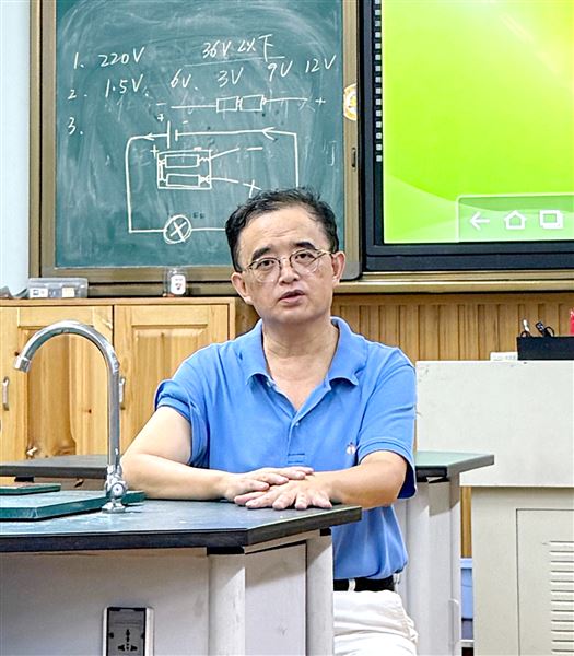 “科研赋能，美健启航”记棠外附小刘旭名师工作室招新仪式