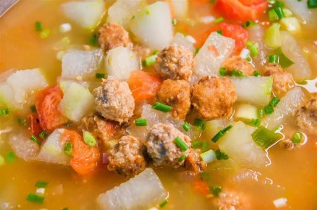 从“外卖党”到“食堂粉”：一场关于舌尖的青春觉醒——棠外高中开展“食品安全”主题班会