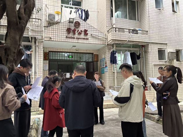 筑牢安全防线 守护和谐家园——我校高中开展学生公寓安全大检查活动