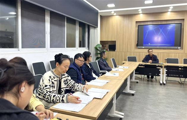 教育科研新路径，小课题撬动大成长