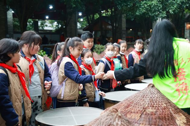 爱我家乡 寻味川菜文化——棠外附小四年级川菜博物馆研学记