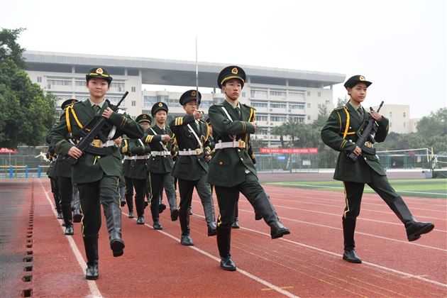 旗志相承，薪火永续——棠外第二十一届国旗班交接仪式圆满完成 