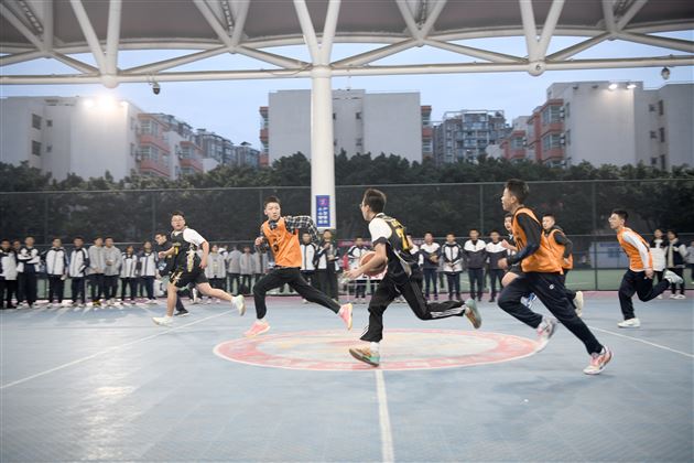 棠外初2024级班级篮球联赛圆满落幕
