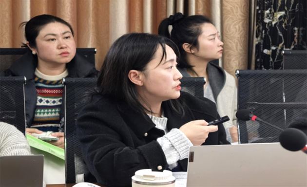 初冬煦阳开新境 文道课题启华章——《新时代初中古诗文“文道统一”的教学实践研究》开题论证会