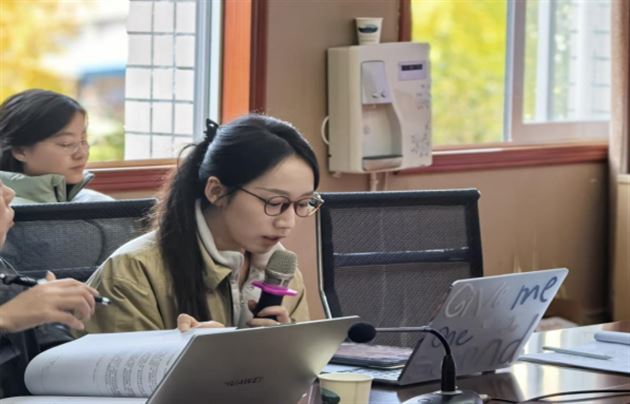 初冬煦阳开新境 文道课题启华章——《新时代初中古诗文“文道统一”的教学实践研究》开题论证会 