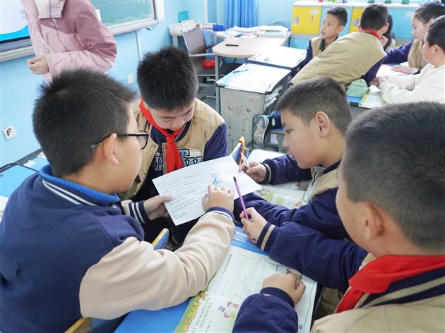 棠外附小五、六年级开展联合英语教研活动