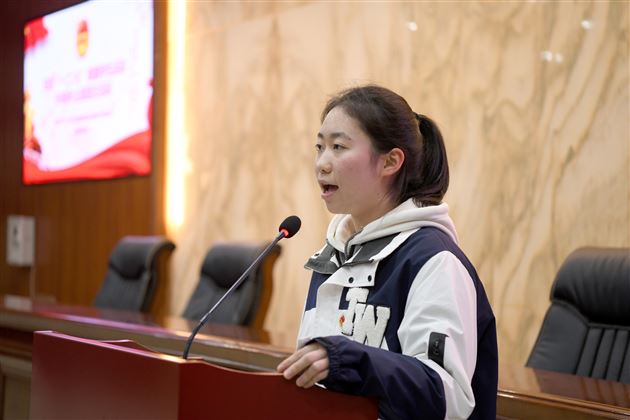 棠外高中团总支举行纪念“一二·九”爱国学生运动90周年主题团日活动