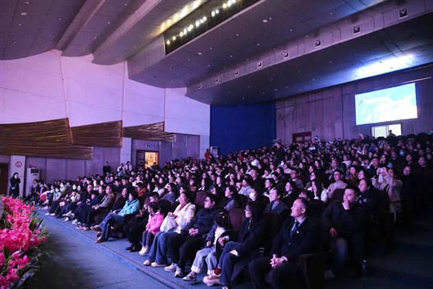 棠外附小隆重举行一年级“百日庆典”活动