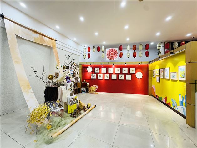 “自然而然·美润成长”棠外第十二届校园艺术节书法、绘画、摄影作品展精彩启幕