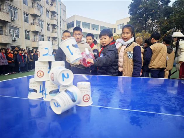 棠外附小十二月科技实践系列活动圆满举行